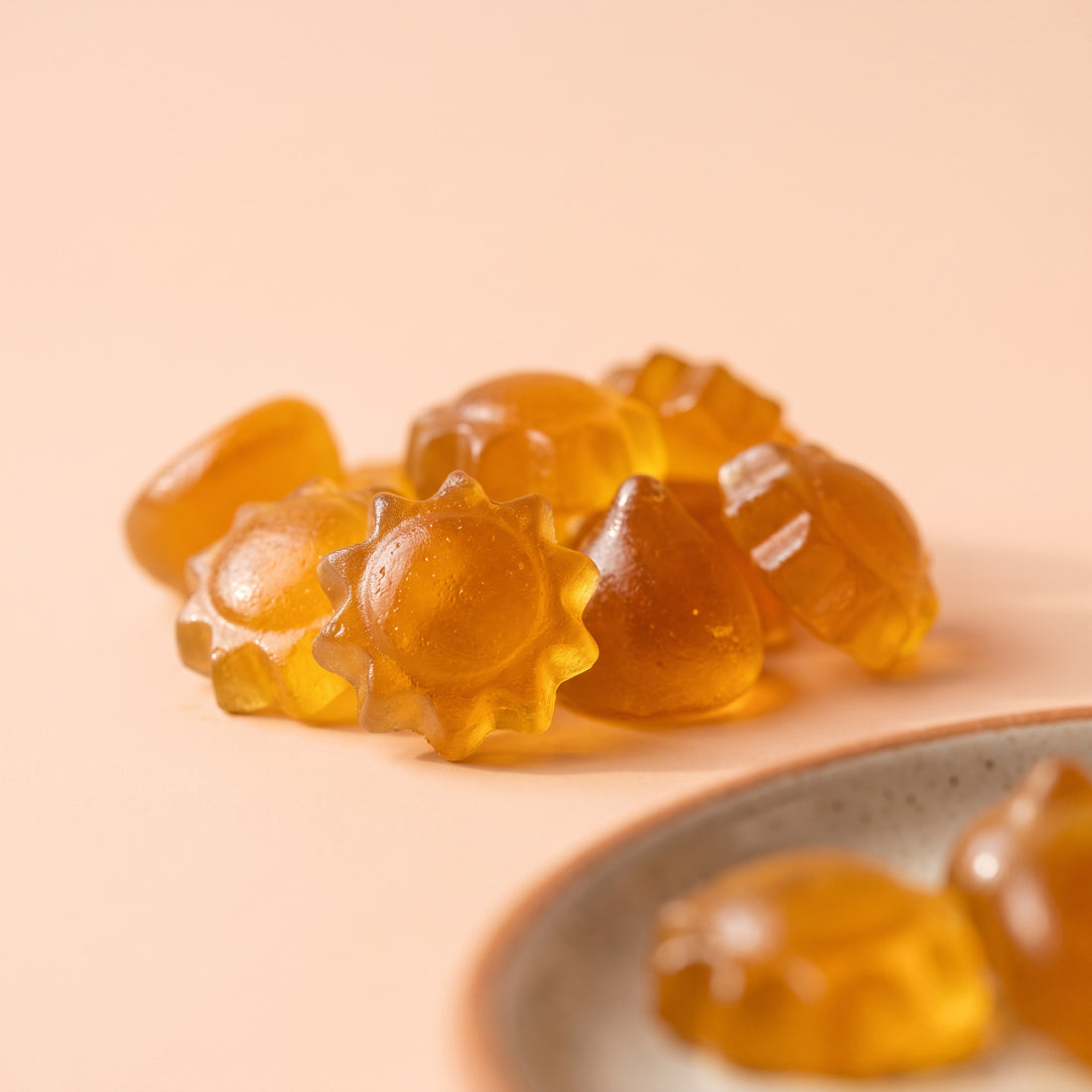 Macro of the golden Tanluxe gummies